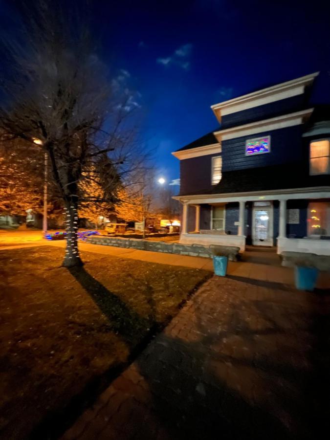 Hearts Desire Bed & Breakfast